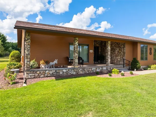 $749,900 | 2354 Middle Road, Oneida, NY 13409