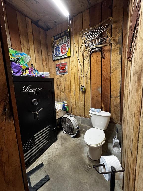 211 Stephens Street Vanderbilt, PA 15486 - Photo 43 of 48 a bathroom with a toilet a sink and a shower