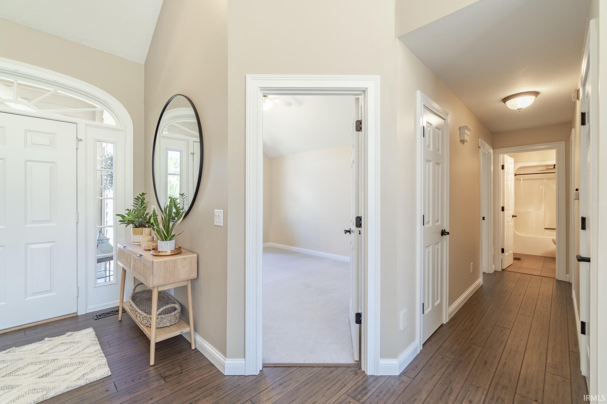 6430 Hursh Road Fort Wayne, IN 46845 - Photo 5 of 36