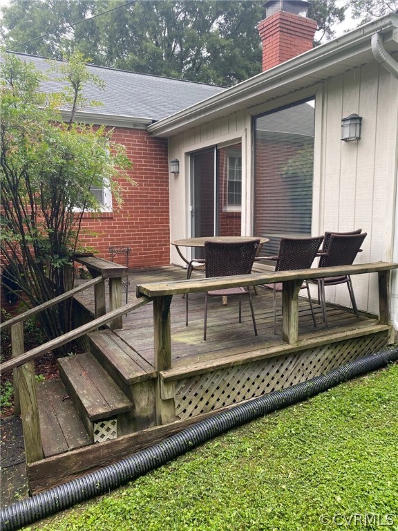 1905 Dresden Road Henrico, VA 23229 - Photo 30 of 31 One of the two decks off the Florida