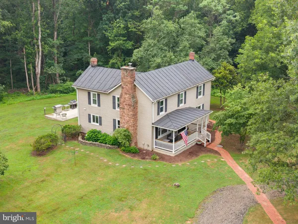 $690,000 | 9565 Woodbrook Lane, Midland, VA 22728