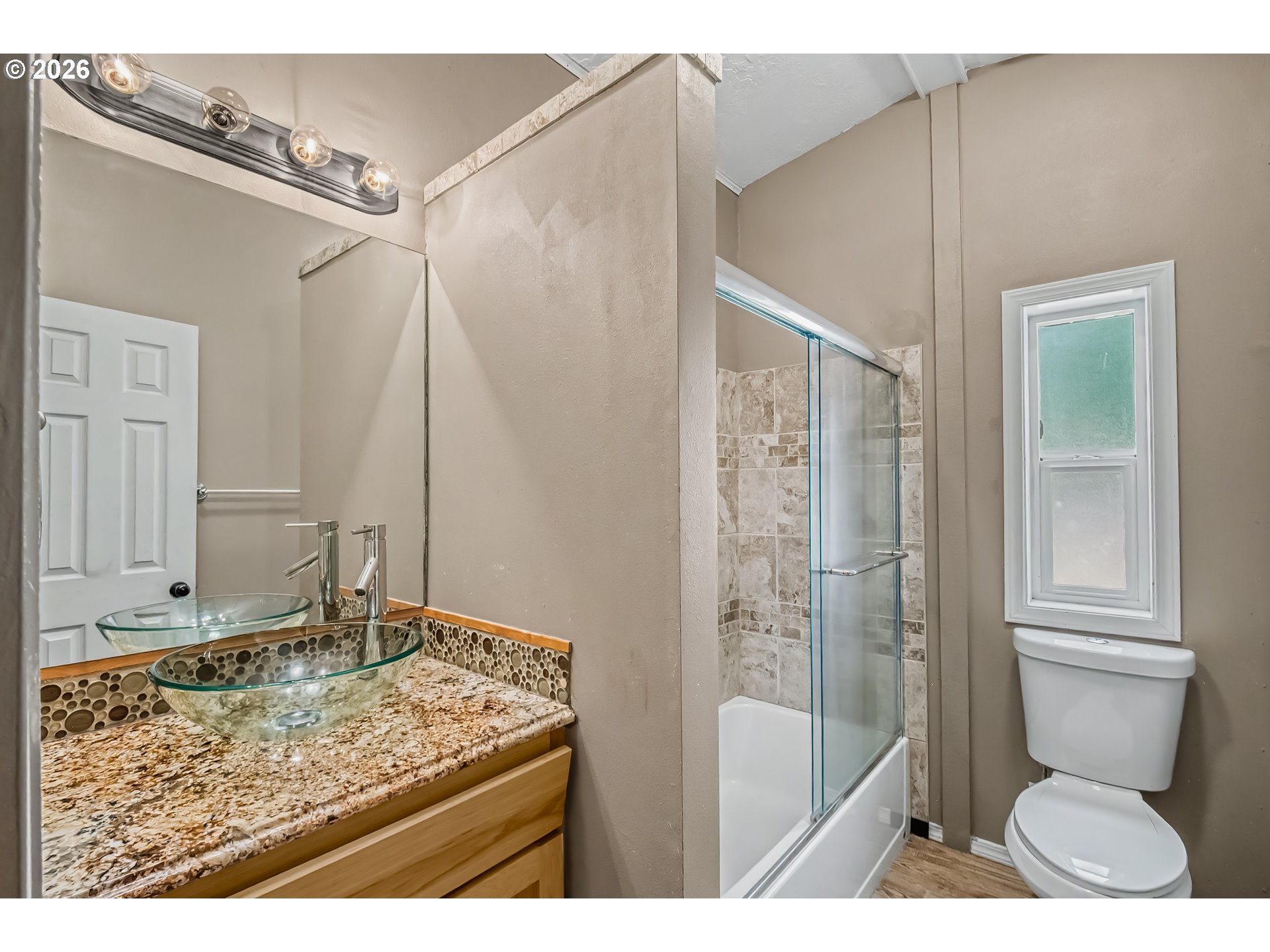 1949 Southeast Palmquist Road, Unit 5 Gresham, OR 97080 - Photo 15 of 28