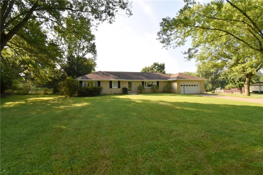 1900 Sample Road Allison Park, PA 15101 - Photo 1 of 18