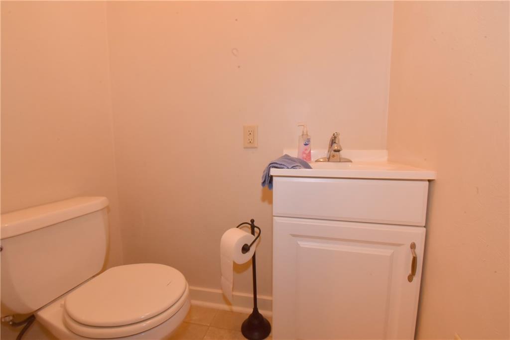 1900 Sample Road Allison Park, PA 15101 - Photo 13 of 18