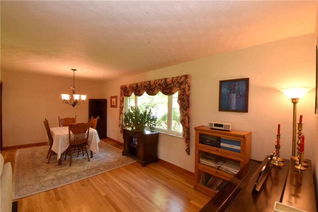 1900 Sample Road Allison Park, PA 15101 - Photo 9 of 18