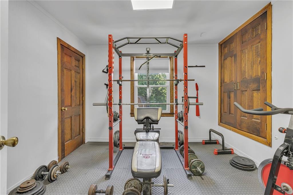 960 Edgewood Road Beaver Falls, PA 15010 - Photo 15 of 50 Office/Den/Gym/Bedroom