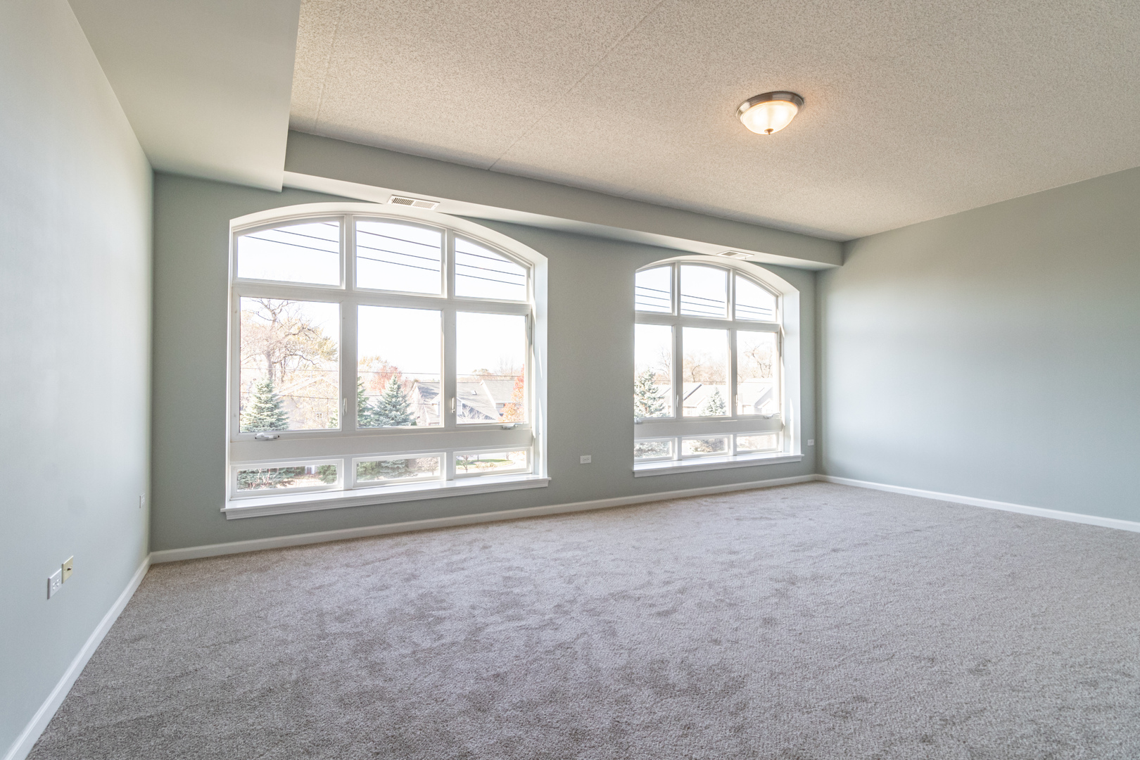 77 North Quentin Road, Unit 302 Palatine, IL 60067 - Photo 12 of 28