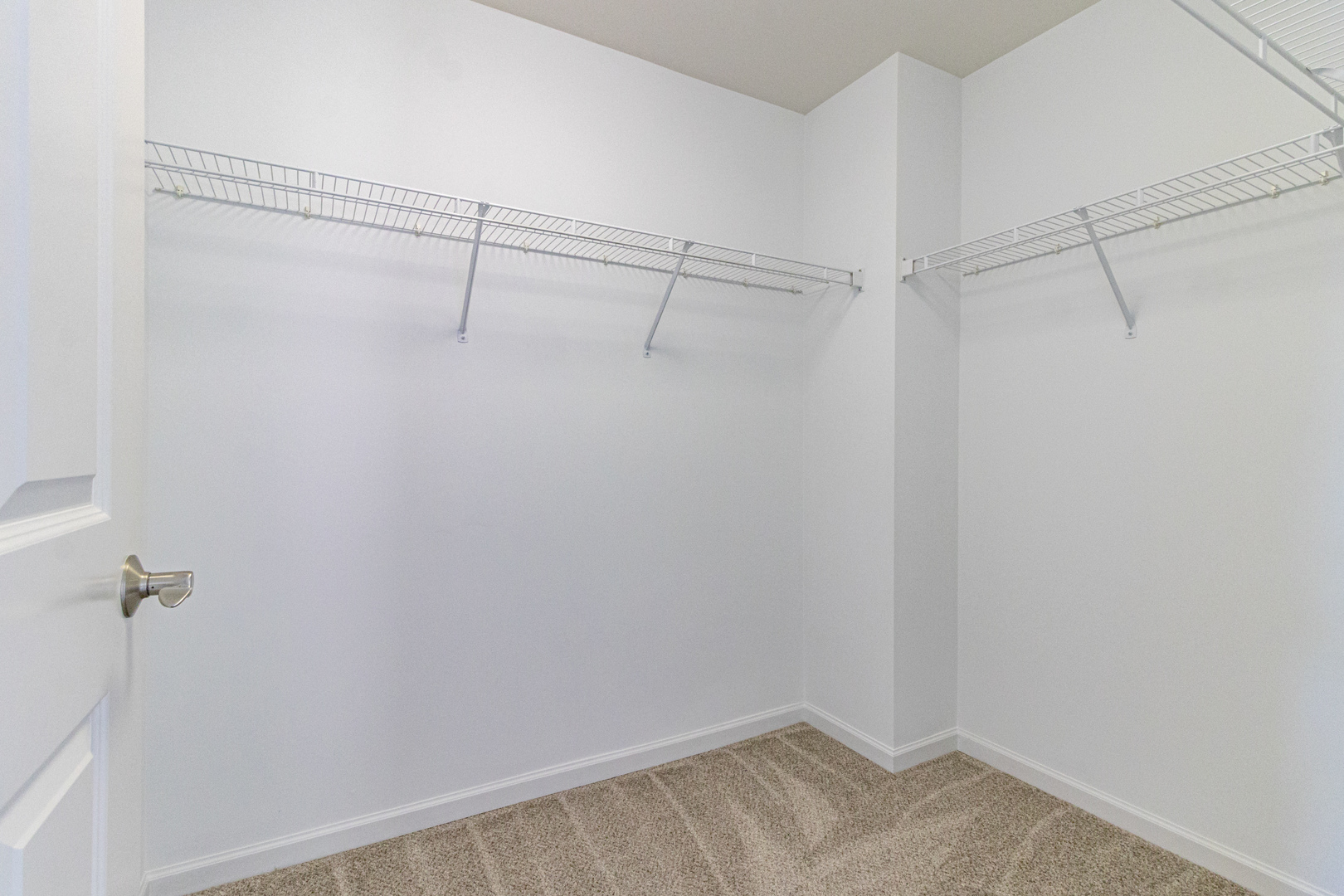 77 North Quentin Road, Unit 302 Palatine, IL 60067 - Photo 15 of 28