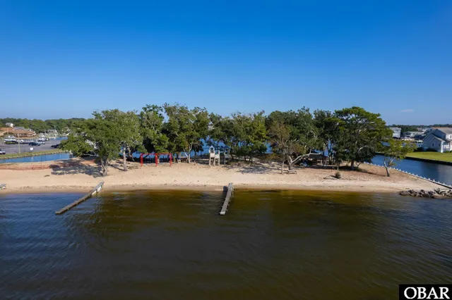 $464,000 | 106 William Tryon Court, Kill Devil Hills, NC 27948