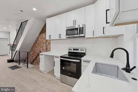 $259,800 | 2321 Mountain Street, Philadelphia, PA 19145