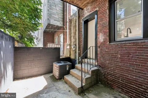 $259,800 | 2321 Mountain Street, Philadelphia, PA 19145