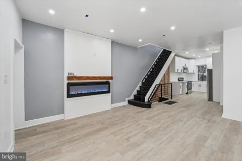 $259,800 | 2321 Mountain Street, Philadelphia, PA 19145