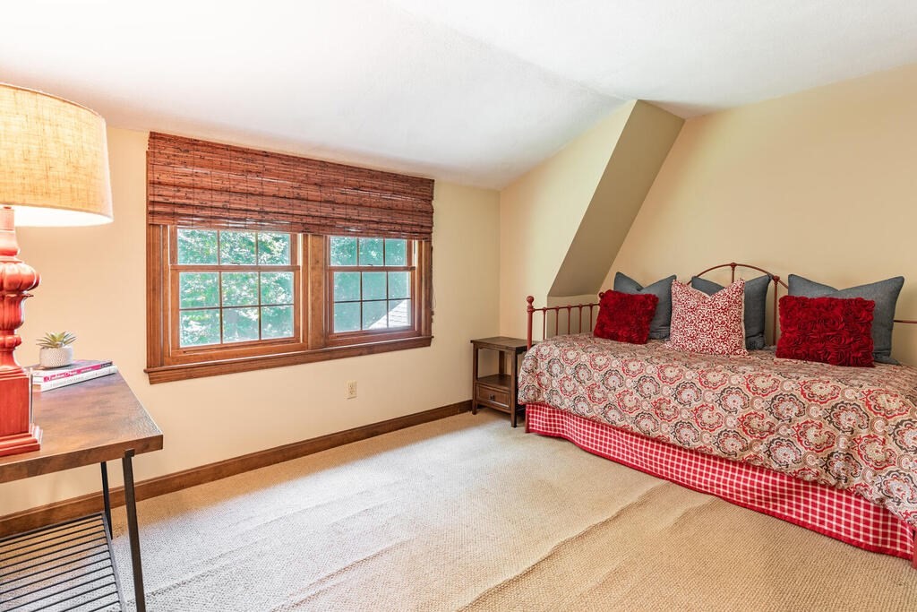 15 Dunstable Road North Chelmsford, MA 01863 - Photo 19 of 30