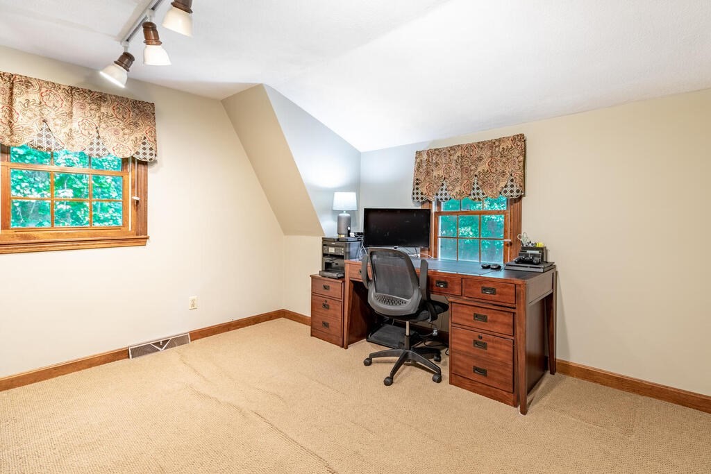15 Dunstable Road North Chelmsford, MA 01863 - Photo 26 of 30