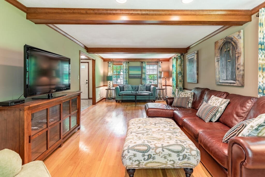 15 Dunstable Road North Chelmsford, MA 01863 - Photo 6 of 30