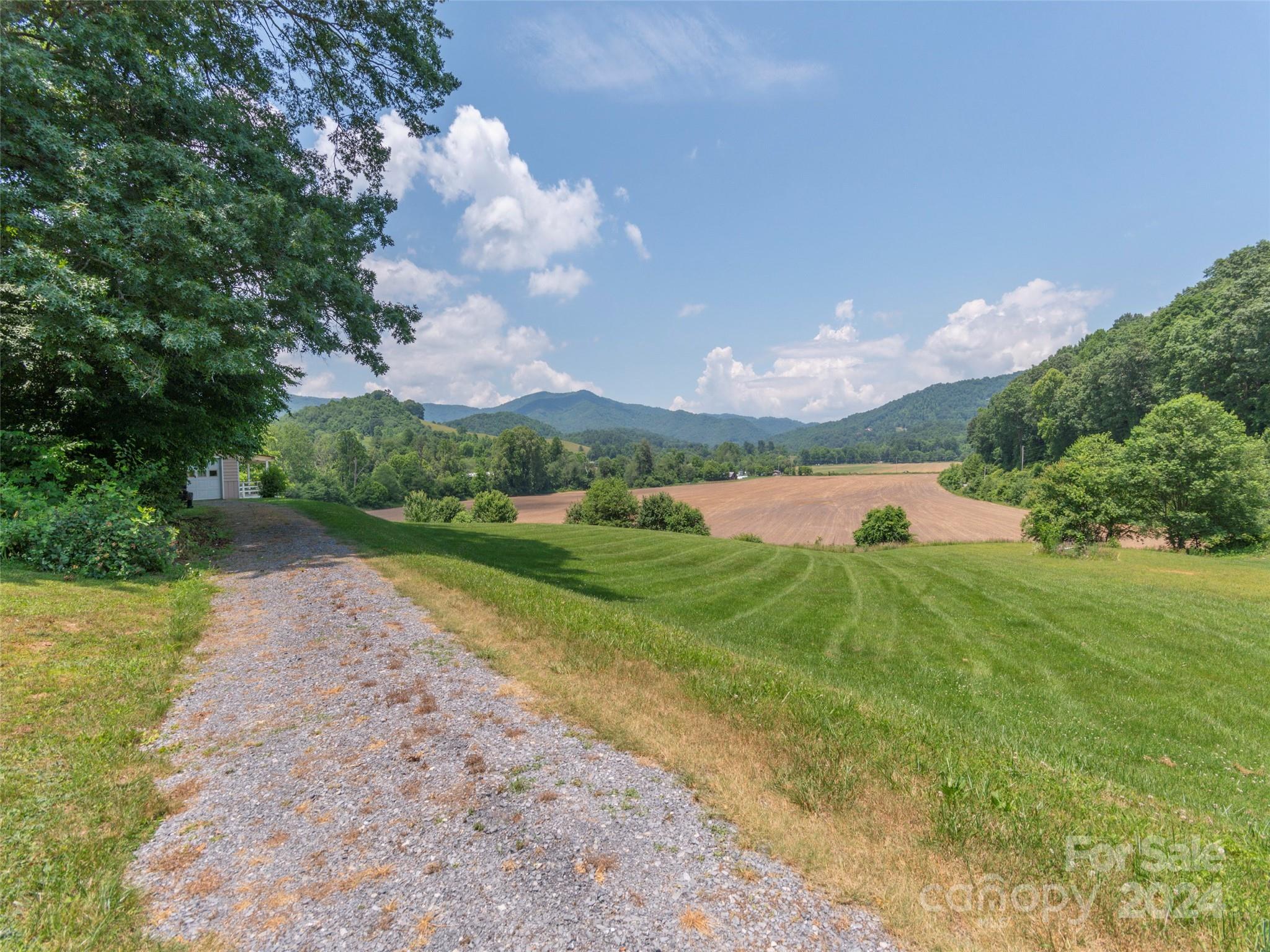 350 Shady Ridge Road Waynesville, NC 28785 - Photo 21 of 22 Gallery Image 21