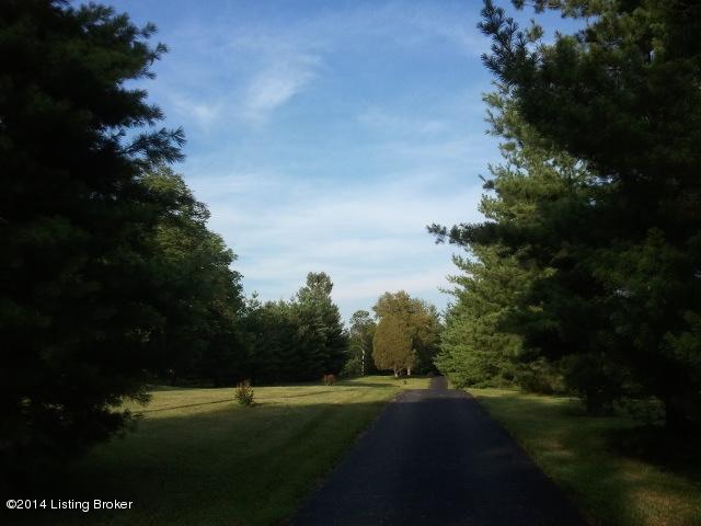 2081 Clark Station Road Fisherville, KY 40023 - Photo 51 of 53 2014-06-25 19