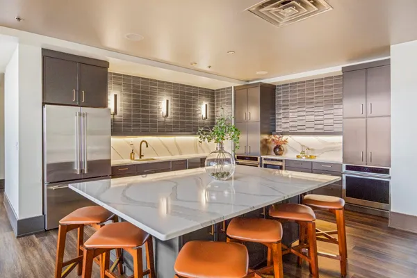 $3,500 | 600 12th Avenue South, Unit 1411, Nashville, TN 37203