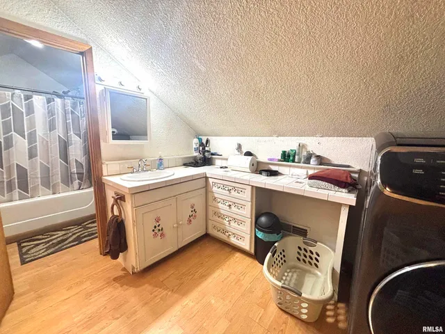 $260,000 | 3638 Hotze Road, Salem, IL 62881