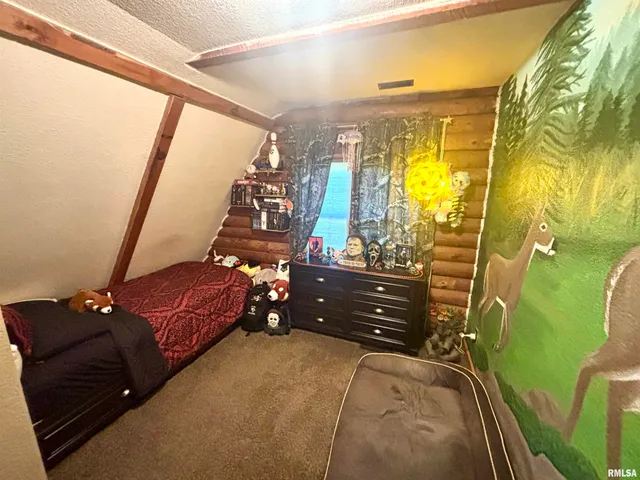 $260,000 | 3638 Hotze Road, Salem, IL 62881