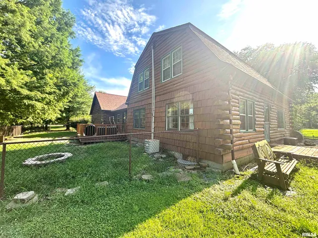 $260,000 | 3638 Hotze Road, Salem, IL 62881