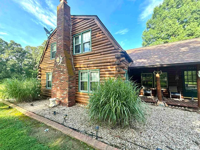 $260,000 | 3638 Hotze Road, Salem, IL 62881