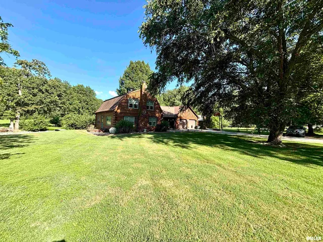 $260,000 | 3638 Hotze Road, Salem, IL 62881