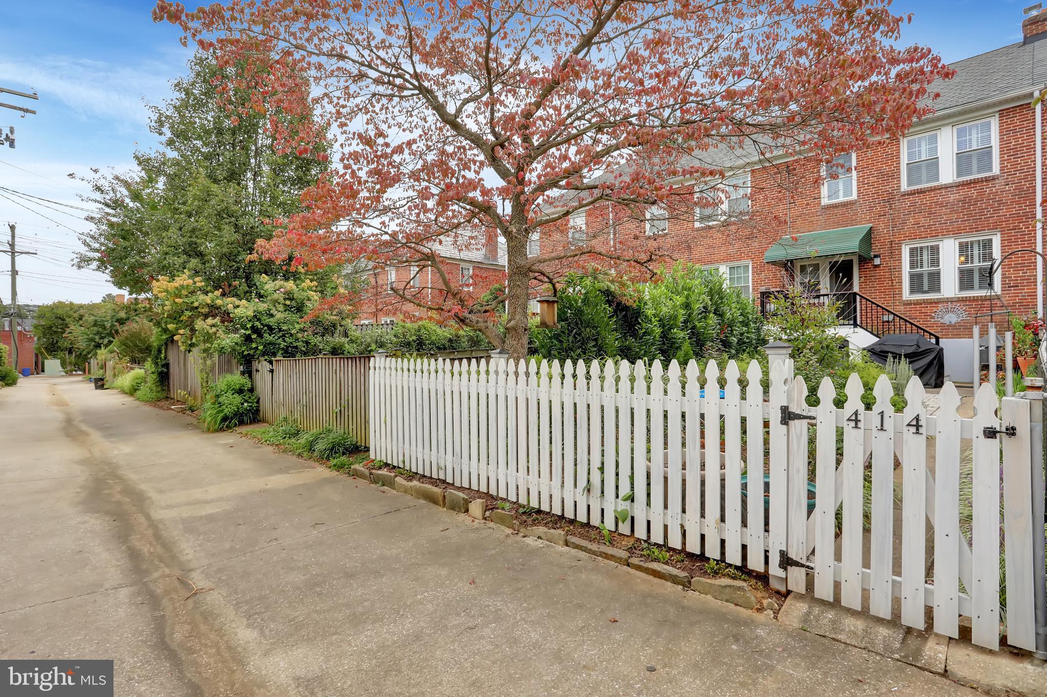 414 Overbrook Road Baltimore, MD 21212 - Photo 24 of 29 Parking if needed can be added.