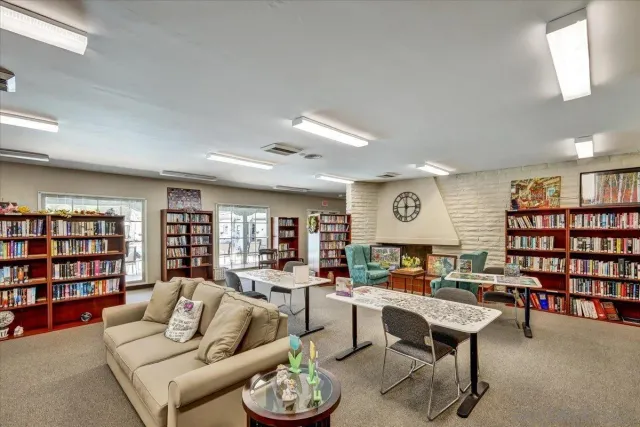 $555,000 | 12780 Avenida La Valencia, Unit 163, San Diego, CA 92128