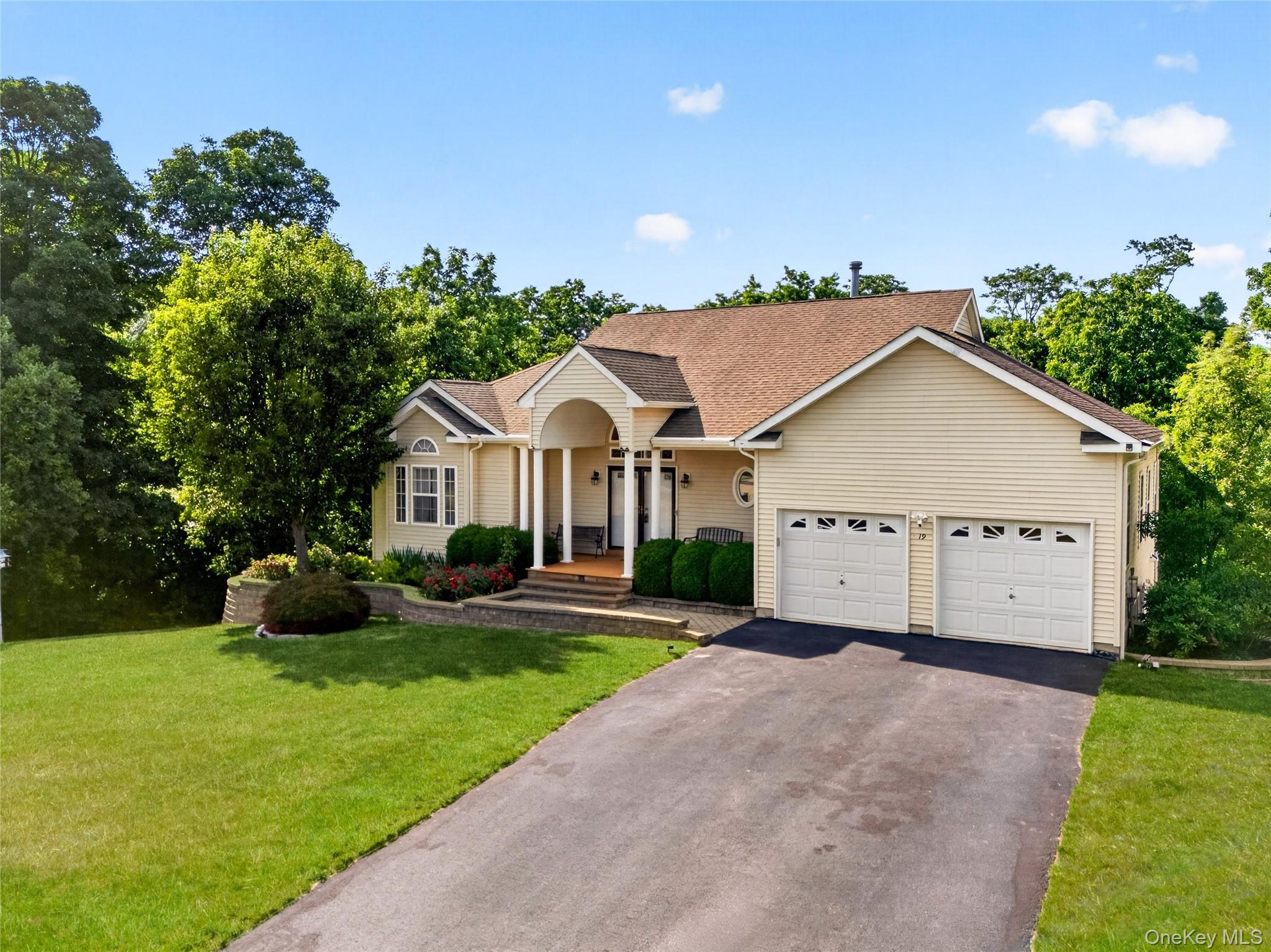 19 Ash Road Wappingers Falls, NY 12590 - Photo 7 of 50