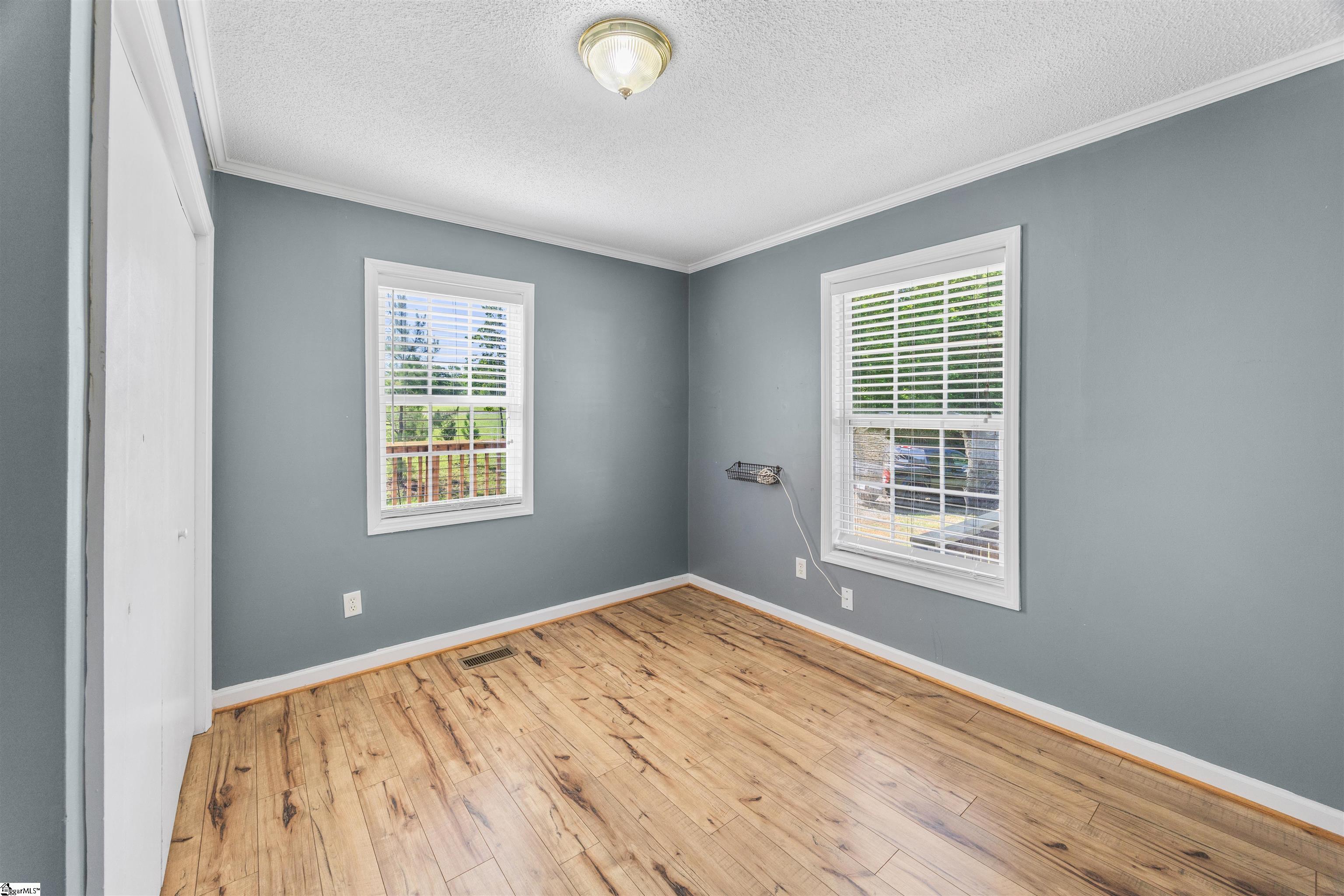 4635 Rainbow Lake Road Campobello, SC 29322 - Photo 11 of 20