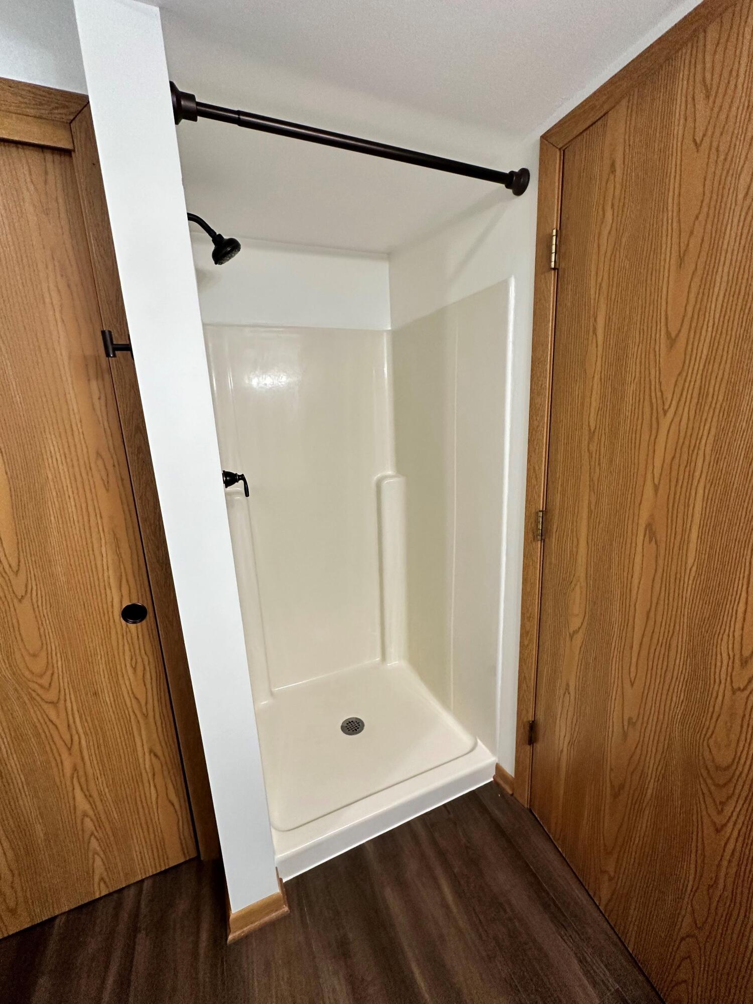 622 Lous Way Slinger, WI 53086 - Photo 6 of 29 Robert McCaigue - 622 - 2nd ba + Laundry