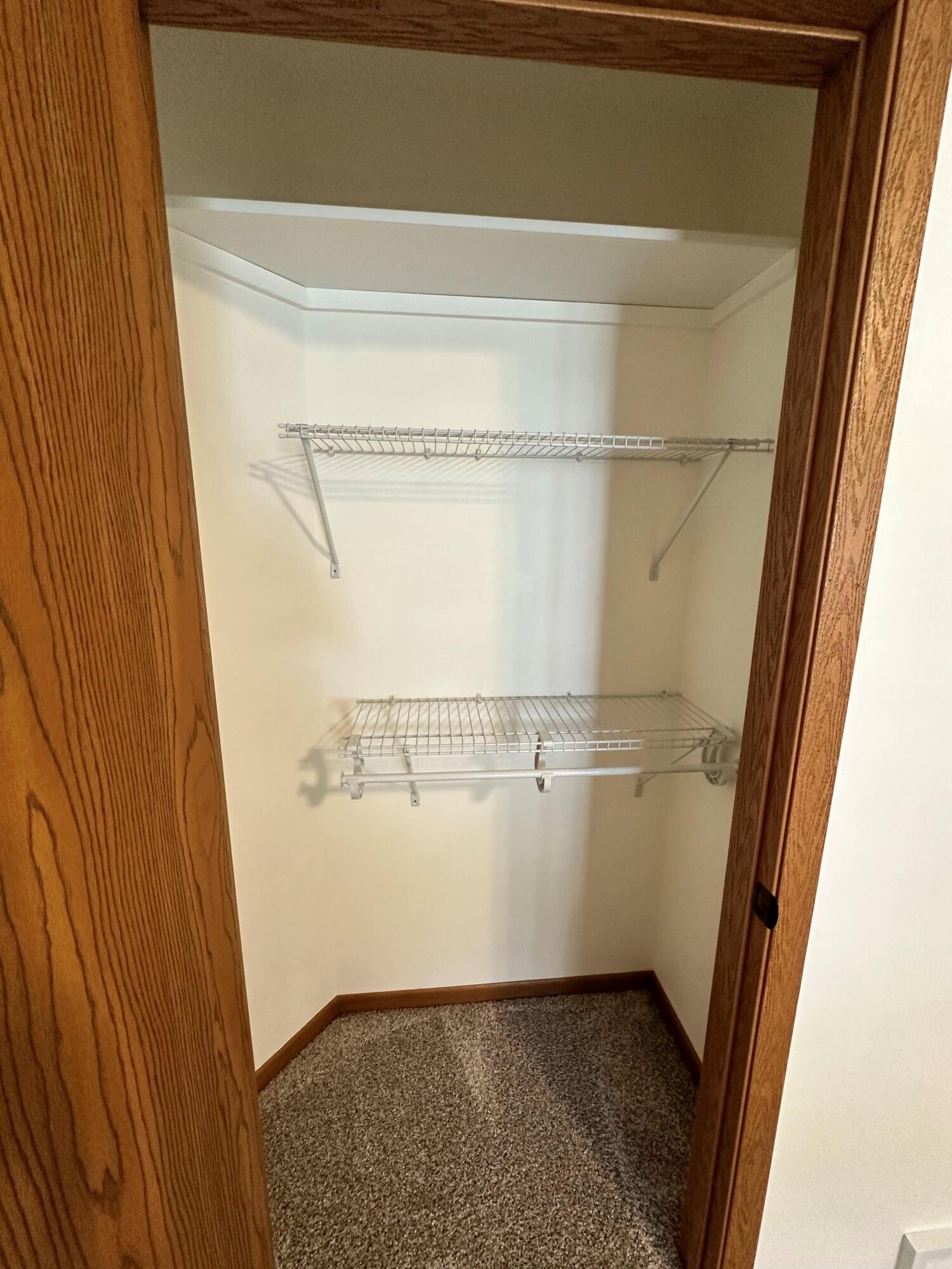 622 Lous Way Slinger, WI 53086 - Photo 7 of 29 Robert McCaigue - 622 - BR 2 Closet