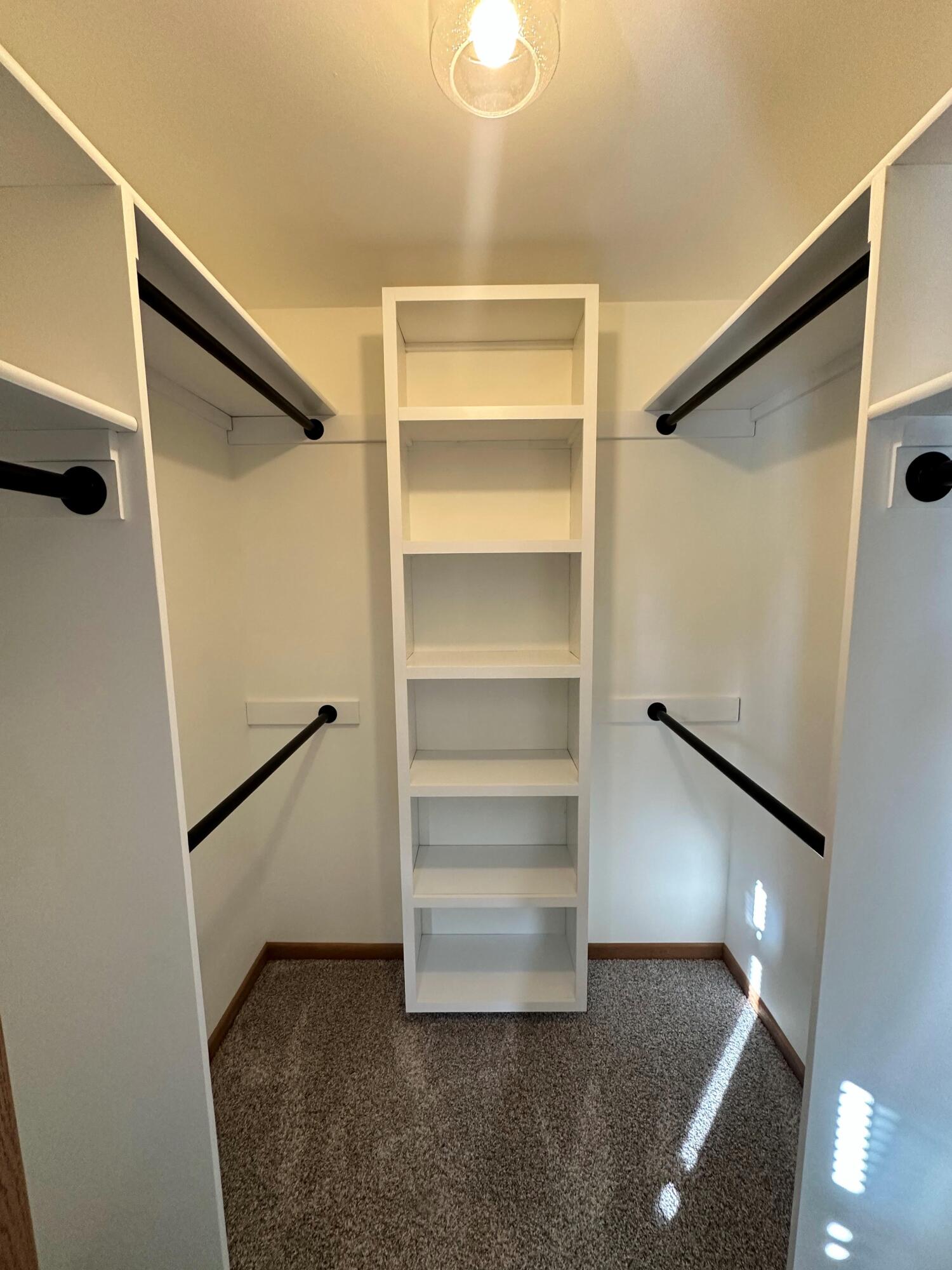 622 Lous Way Slinger, WI 53086 - Photo 9 of 29 Robert McCaigue - 622 - BR 3 Closet