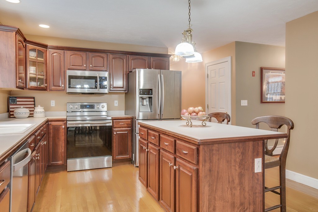 101 Osgood Road Sterling, MA 01564 - Photo 8 of 30