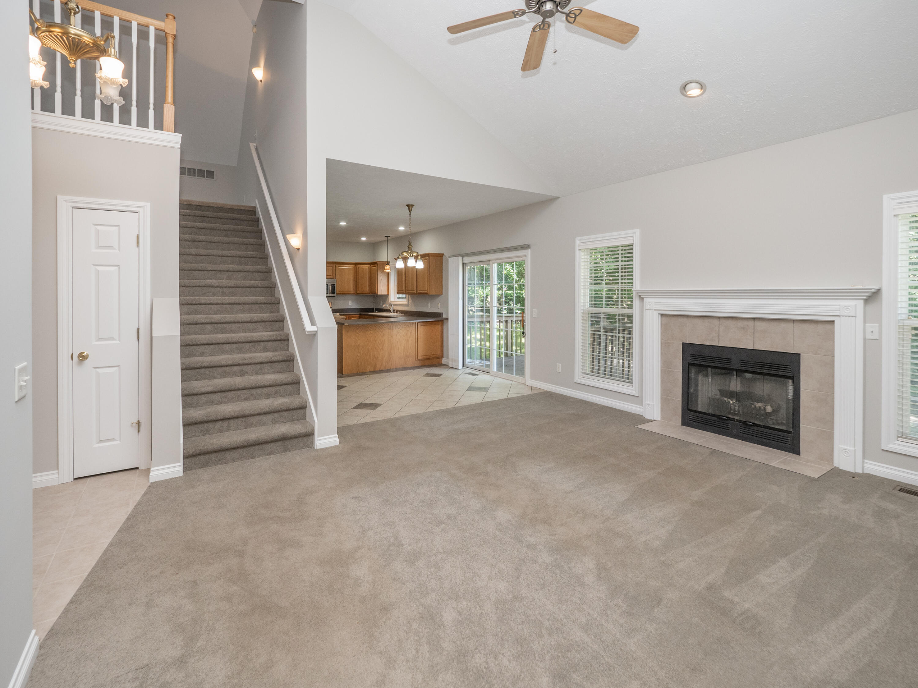 8816 Hathaway Road Kalamazoo, MI 49009 - Photo 5 of 26 8816 Hathaway-living room wide angle (1)