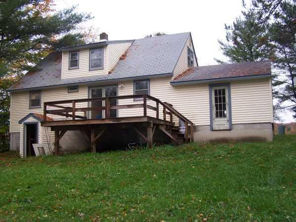 111 Knowlton Corner Road Farmington, ME 04938 - Photo 7 of 18 Exterior Back.