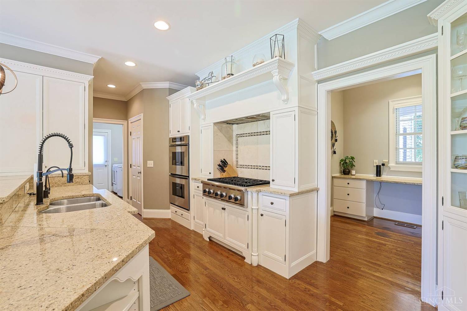 7940 Shawnee Run Road Cincinnati, OH 45243 - Photo 21 of 68