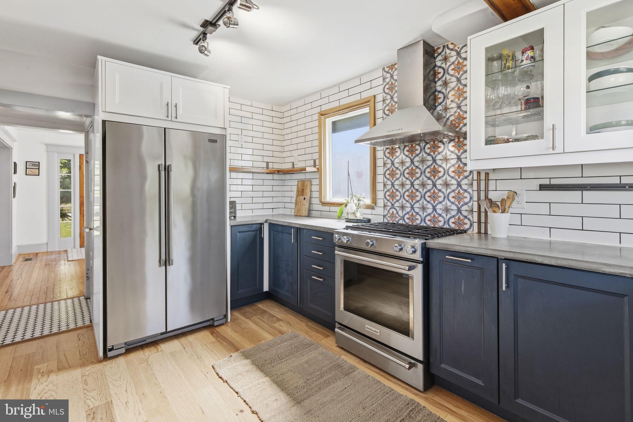 603 Hilltop Road Catonsville, MD 21228 - Photo 11 of 30 Kitchen