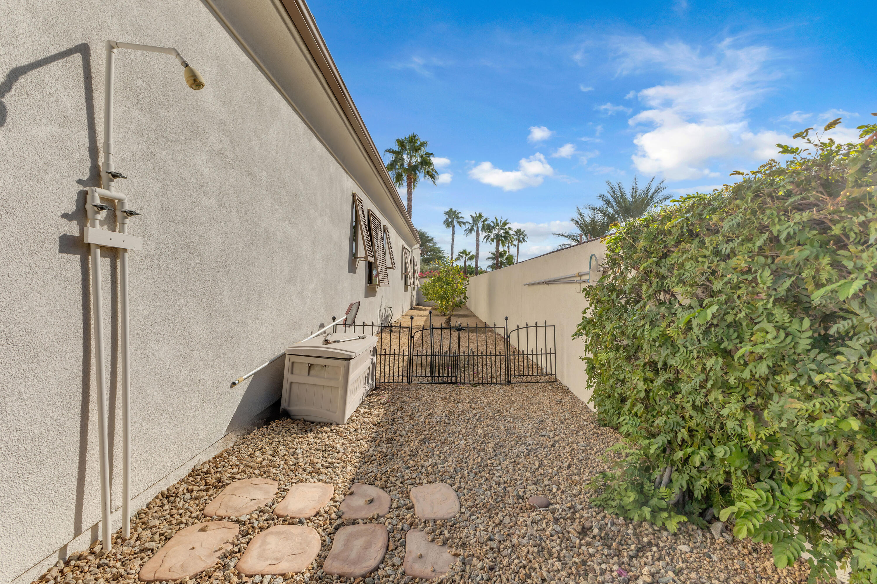 69713 Camino Pacifico Rancho Mirage, CA 92270 - Photo 46 of 64 IMG_9164