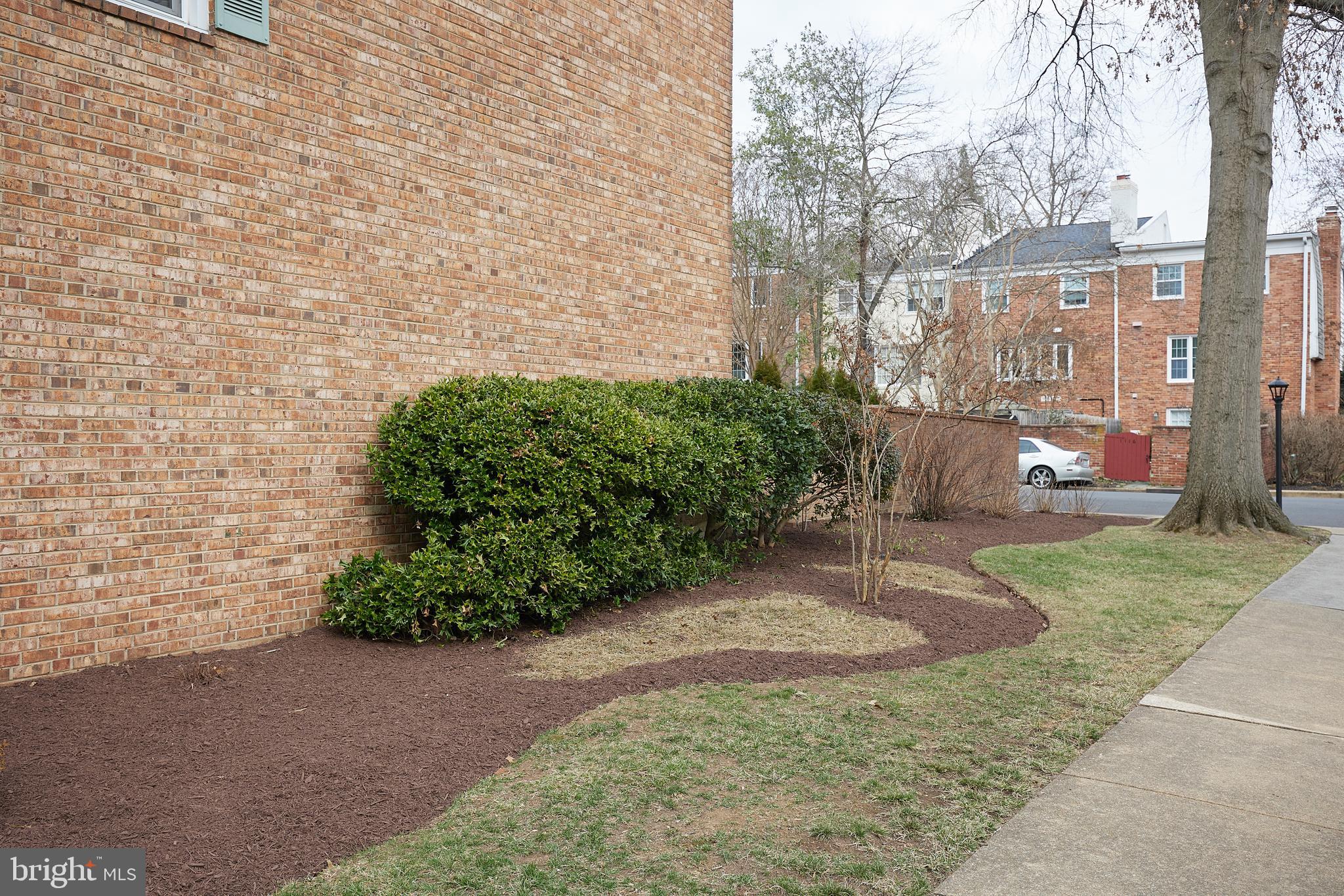 1121 Randolph Road McLean, VA 22101 - Photo 19 of 20 Grounds
