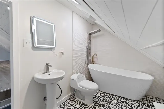 $3,900 | 2045 Chisholm Trail, Rockwall, TX 75032