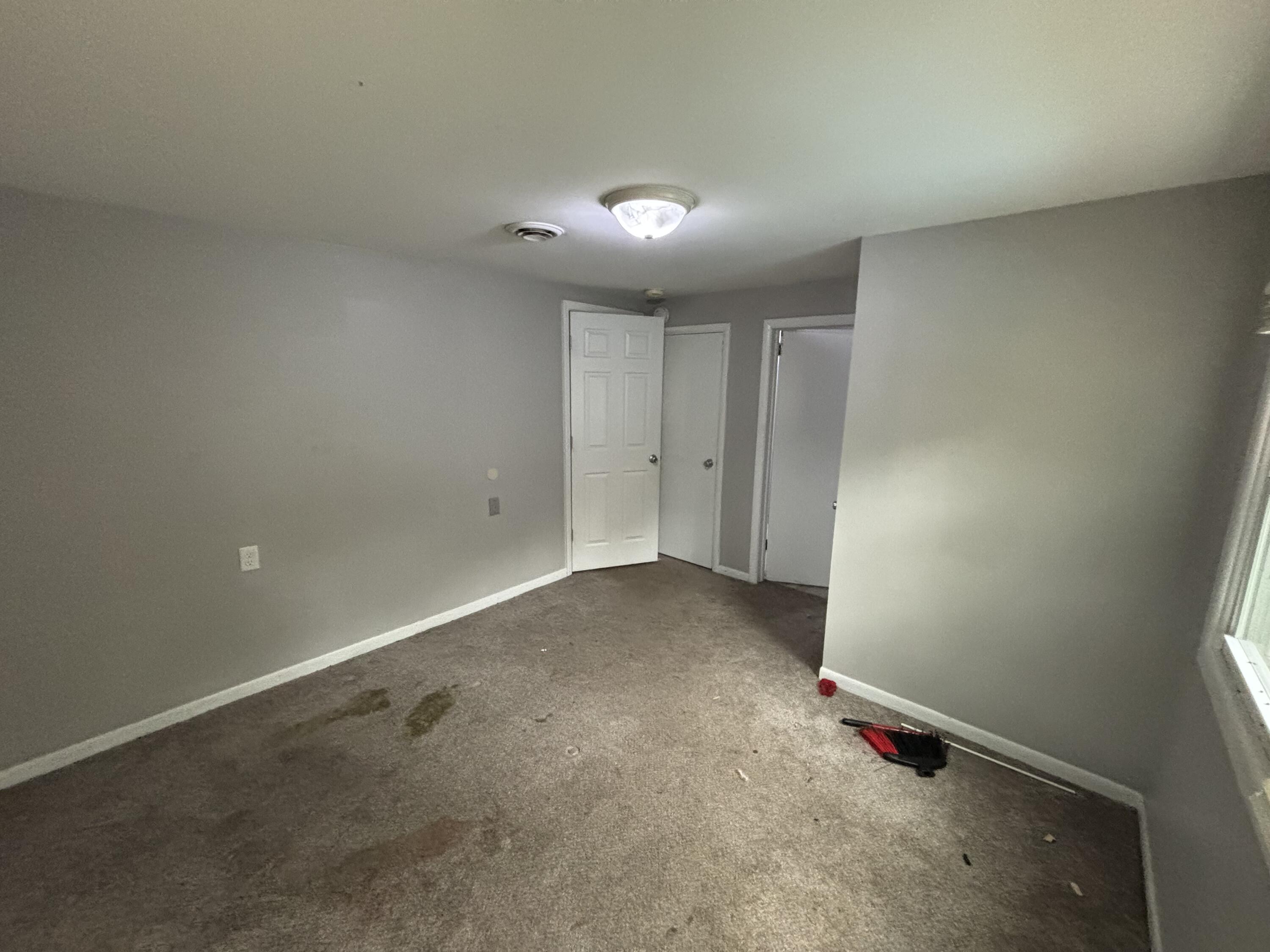 3512 West 48th Court Gary, IN 46408 - Photo 5 of 16 an empty room with a natural light