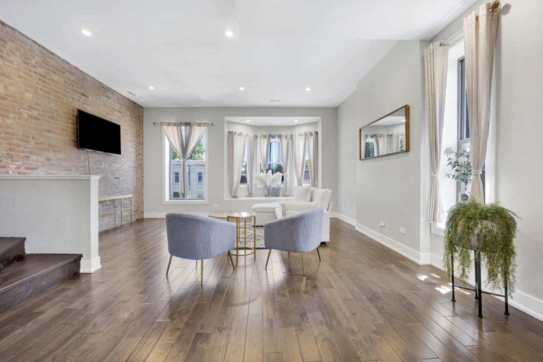 3330 South Indiana Avenue, Unit 2S Chicago, IL 60616 - Photo 11 of 28