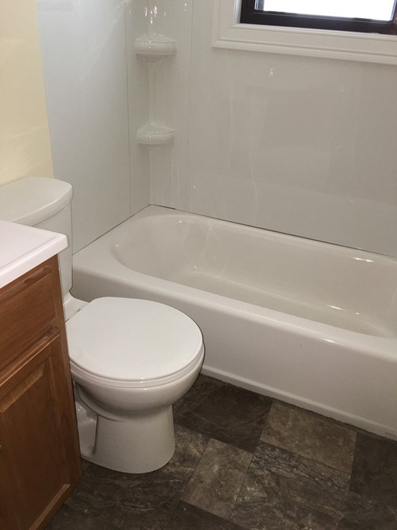 81 Slater Avenue Springfield, MA 01119 - Photo 12 of 20 Gallery Image 12