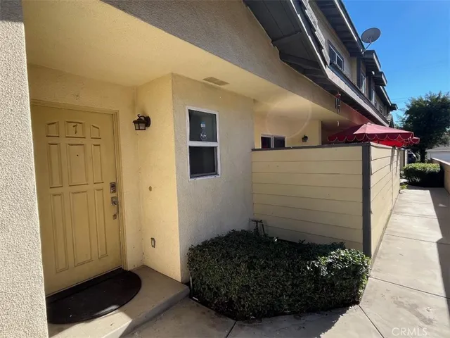 $3,080 | 228 West Center Street, Unit 7, Covina, CA 91723