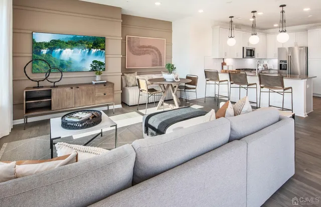 $718,460 | 523 Sadie Circle, New Brunswick, NJ 08901