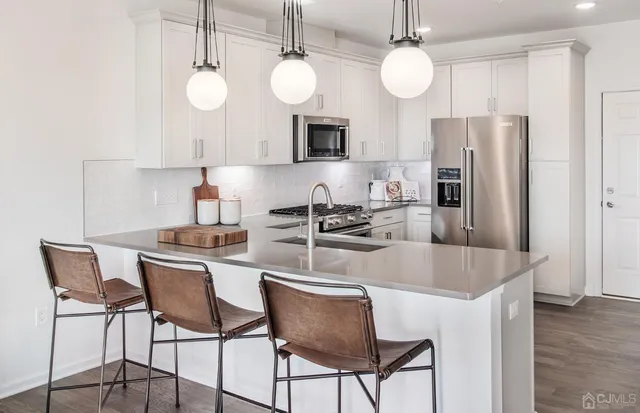 $718,460 | 523 Sadie Circle, New Brunswick, NJ 08901