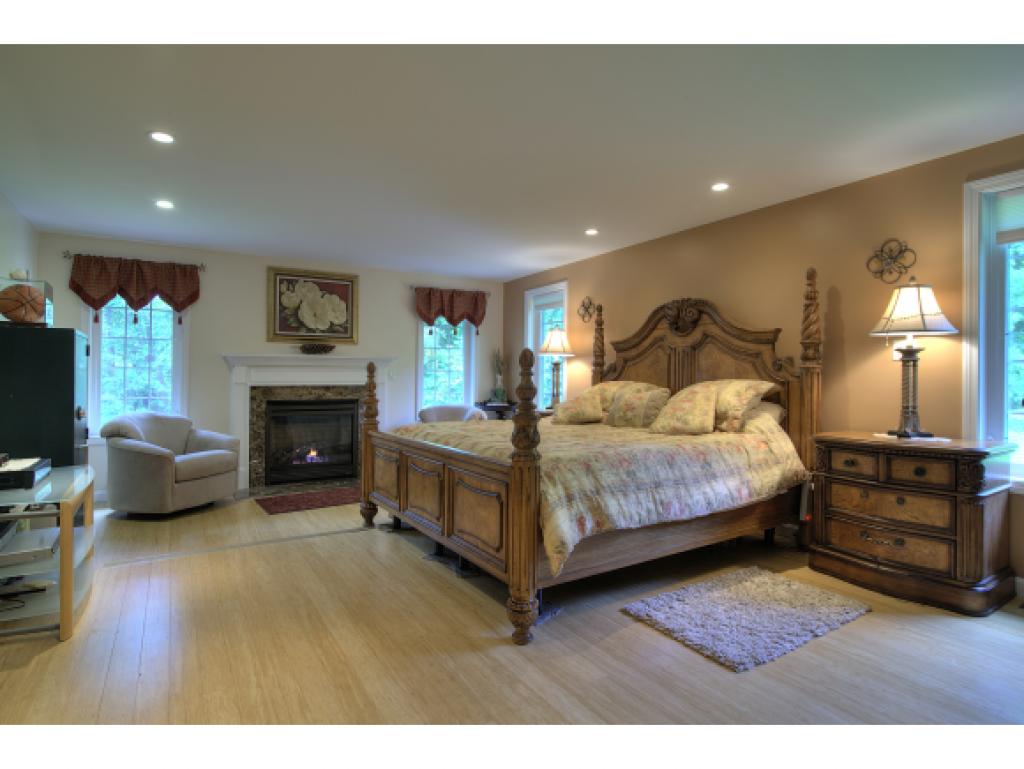 102 Wheeler Road Hollis, NH 03049 - Photo 11 of 28