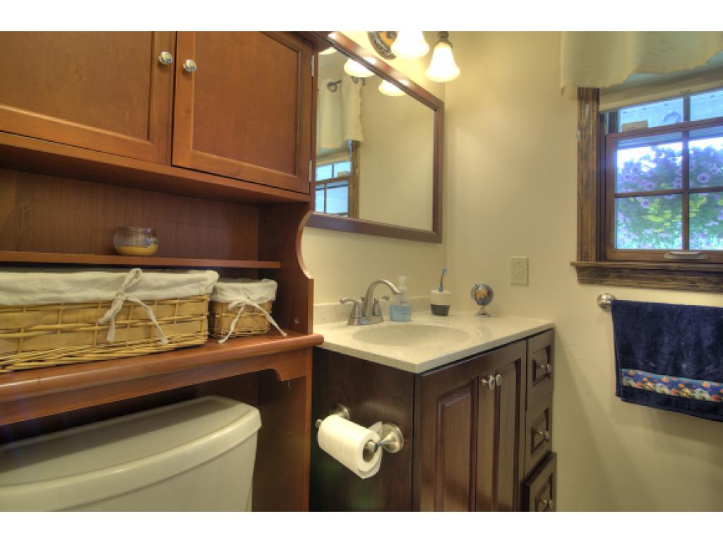 102 Wheeler Road Hollis, NH 03049 - Photo 17 of 28